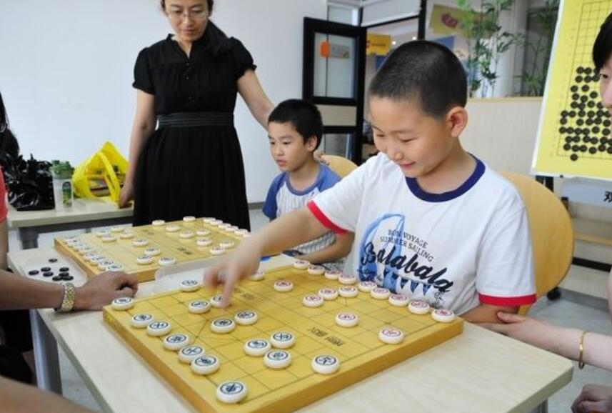 学下象棋.jpg